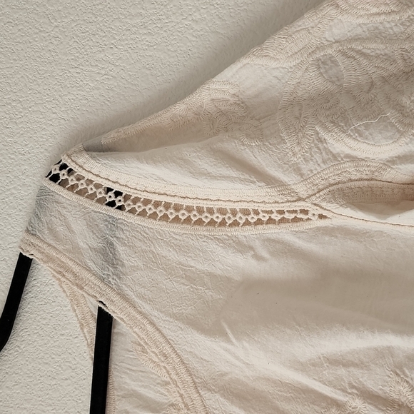 Lapis Peasant Cottagecore Embroidered tunic top Boho Bohemian Monochromatic - Picture 4 of 15